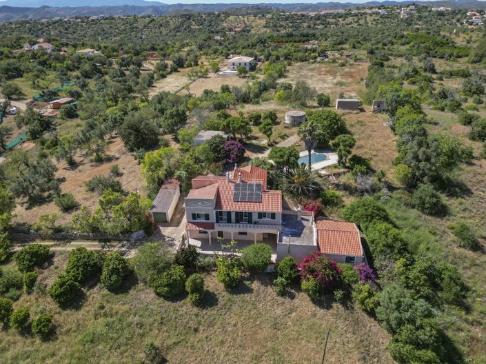 Image No.44-5 Bed Property for sale