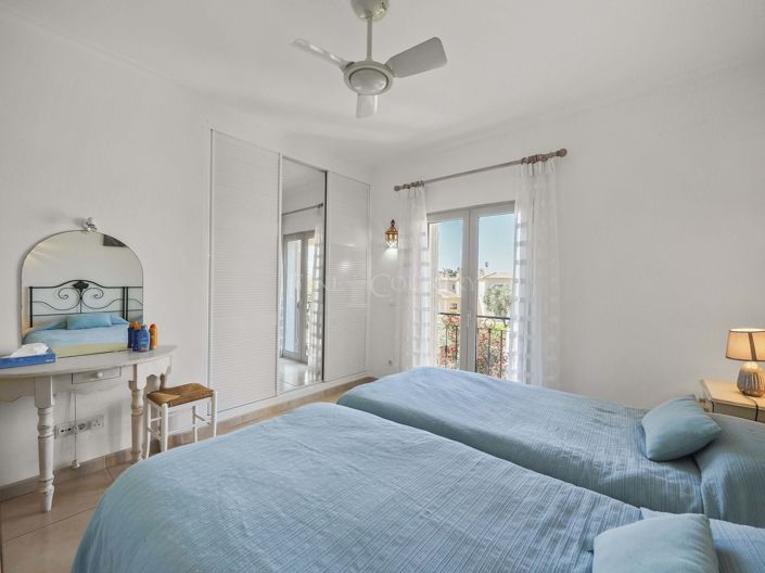 Image No.17-2 Bed Apartment for sale