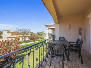 2104-349842-b952a8cbdbc2fd66601ce91bb265b9cce