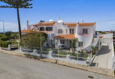 2104-342971-b952a8cbdbc2fd66601ce91bb265b9cce