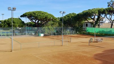 2104-126964-b952a8cbdbc2fd66601ce91bb265b9cce