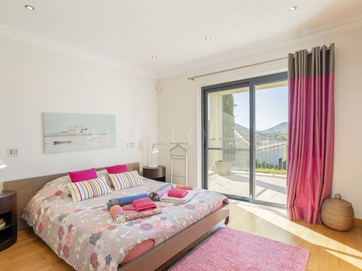 Image No.33-7 Bed Villa for sale
