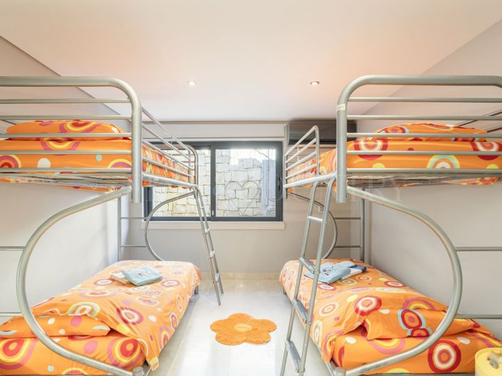 Image No.40-7 Bed Villa for sale