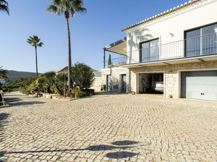 Image No.44-7 Bed Villa for sale