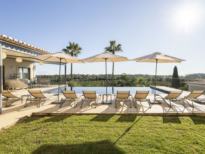 Image No.9-7 Bed Villa for sale