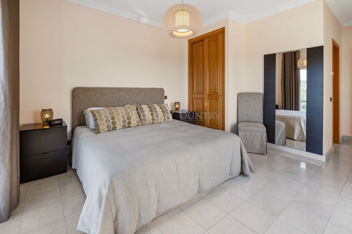 Image No.11-3 Bed Villa for sale