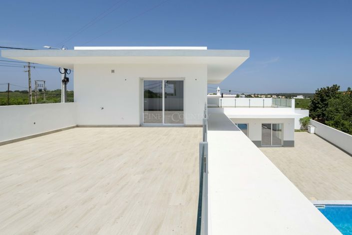 Image No.31-4 Bed Villa for sale