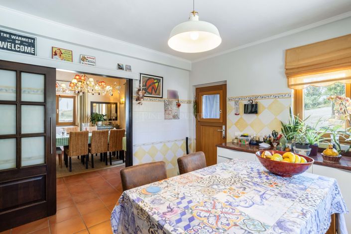 Image No.12-3 Bed Villa for sale