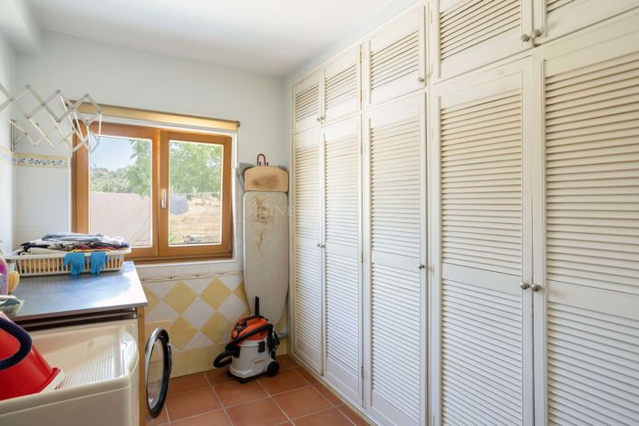 Image No.14-3 Bed Villa for sale