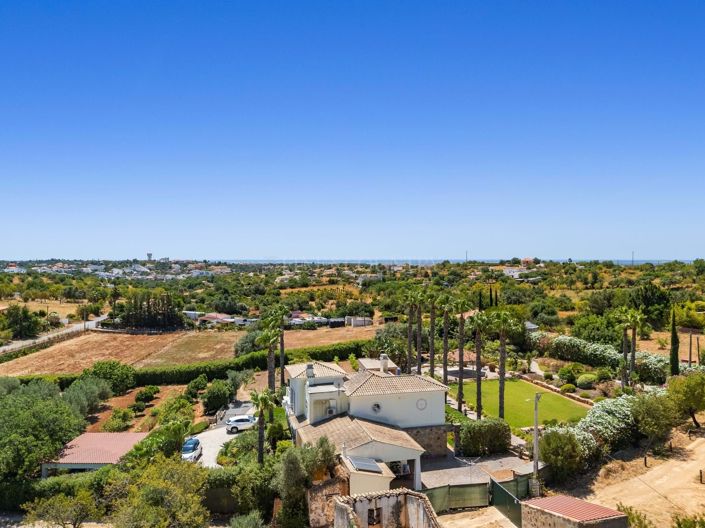 Image No.54-4 Bed Villa for sale