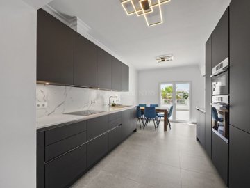 2104-343312-b952a8cbdbc2fd66601ce91bb265b9cce