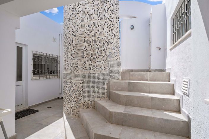 Image No.27-2 Bed Apartment for sale