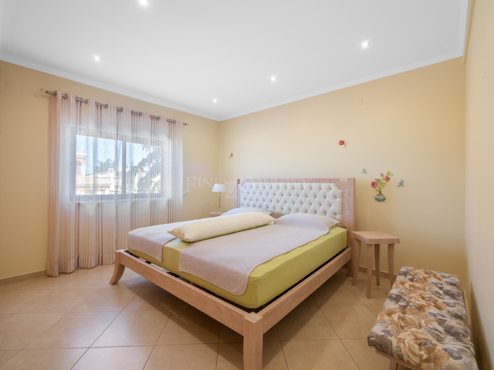 Image No.15-3 Bed Villa for sale