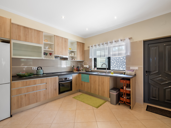 Image No.6-3 Bed Villa for sale