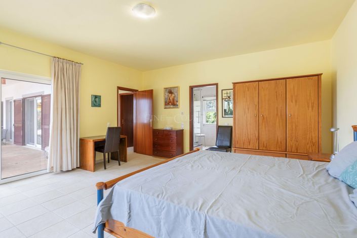 Image No.19-3 Bed Villa for sale