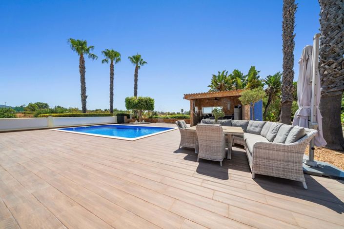 Image No.37-4 Bed Villa for sale