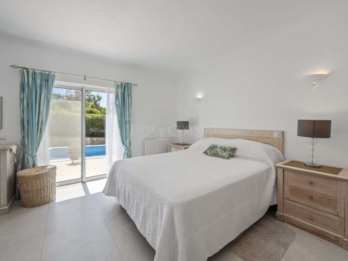 Image No.11-3 Bed Villa for sale