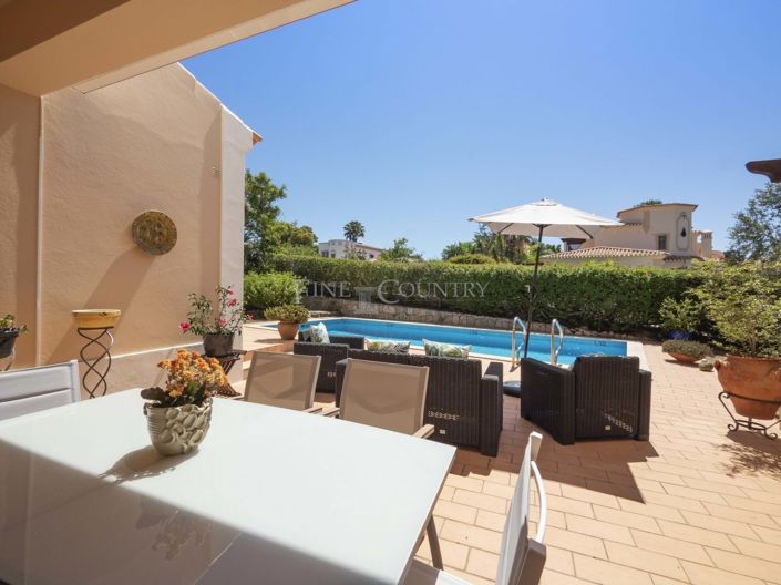 Image No.26-3 Bed Villa for sale