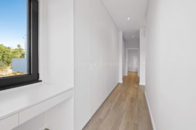 2104-353508-b952a8cbdbc2fd66601ce91bb265b9cce