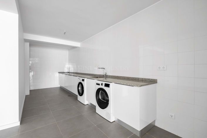 Image No.43-4 Bed Villa for sale