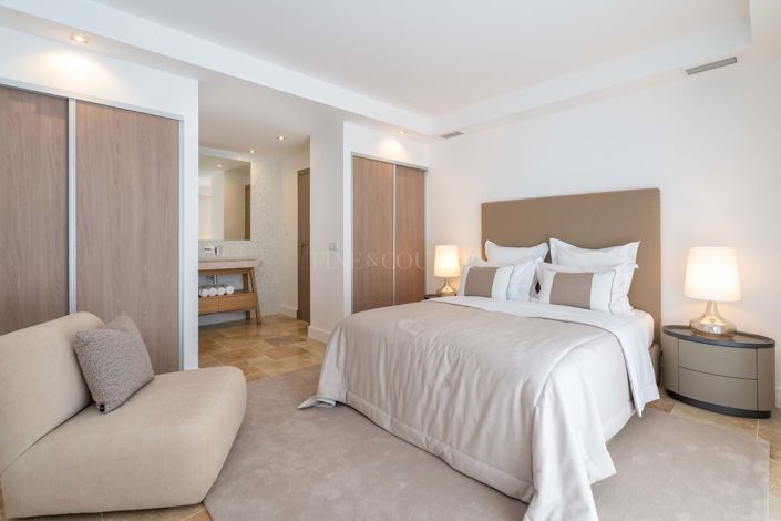 Image No.21-Propriété de 4 chambres à vendre à Montenegro