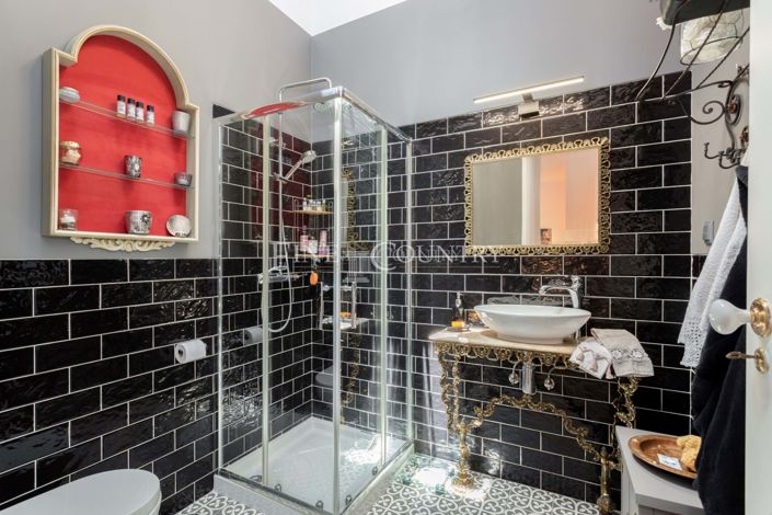 Image No.23-1 Bed Apartment for sale