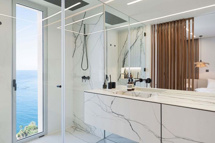 Image No.40-3 Bed Property for sale