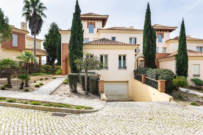 Image No.19-3 Bed Semi-Detached for sale