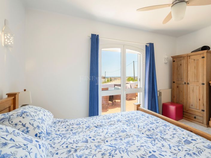 Image No.19-4 Bed Villa for sale