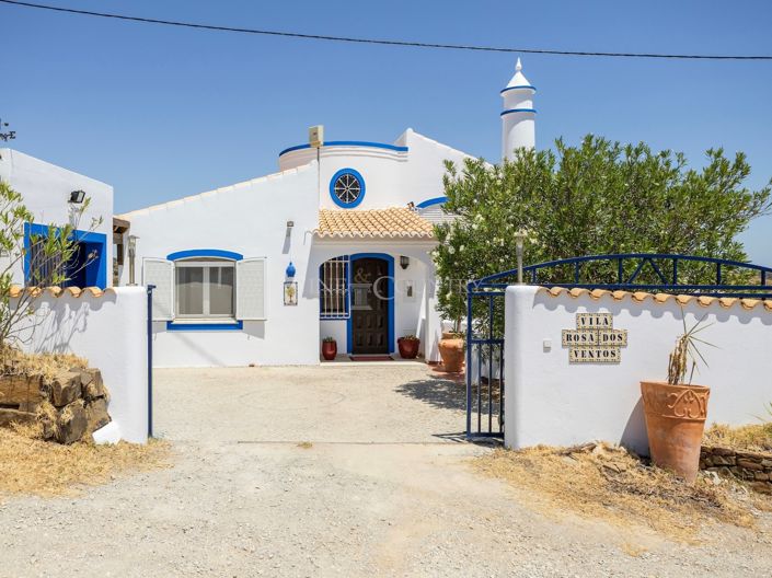 Image No.3-4 Bed Villa for sale