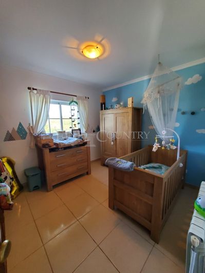 Image No.5-3 Bed Property for sale