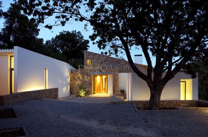 Image No.1-3 Bed Property for sale