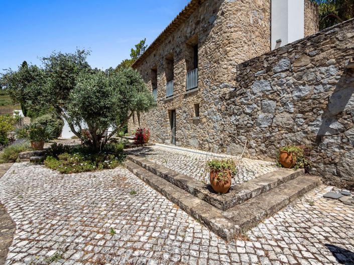 Image No.51-3 Bed Property for sale