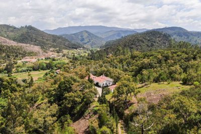 5 Bed Property for sale