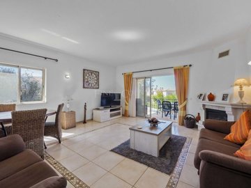 2104-349842-b952a8cbdbc2fd66601ce91bb265b9cce