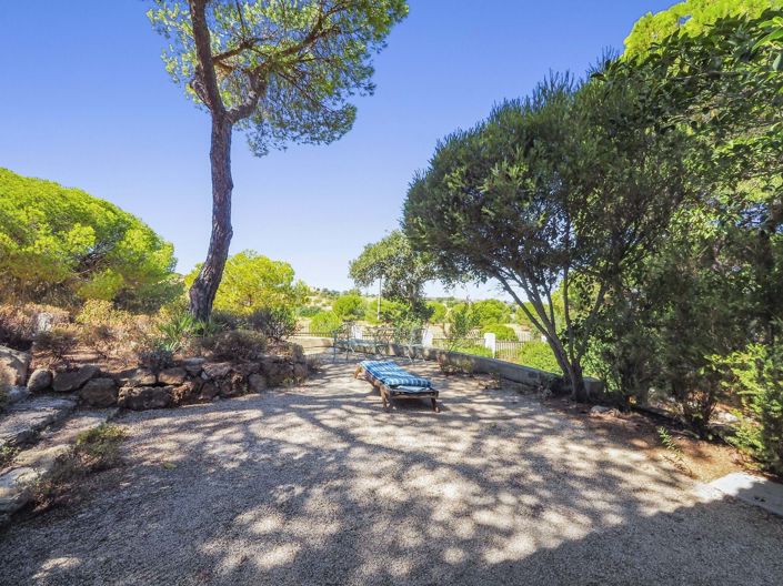 Image No.14-3 Bed Property for sale