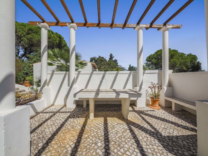 Image No.20-3 Bed Property for sale