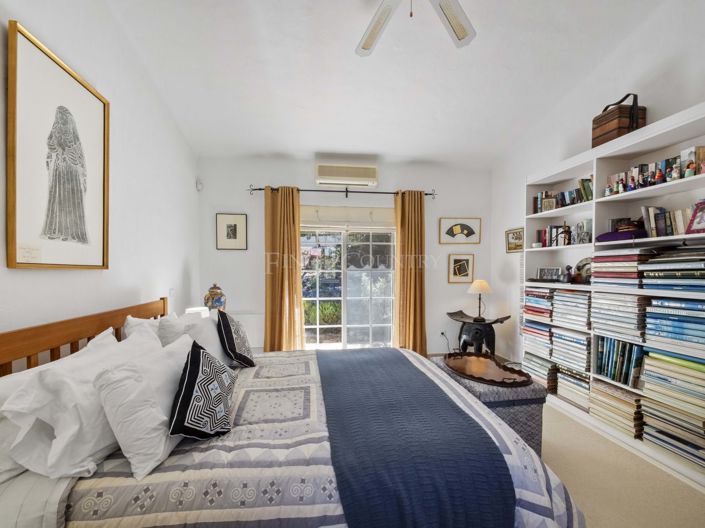 Image No.27-4 Bed Villa for sale