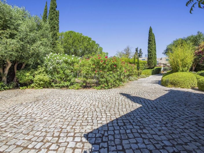 Image No.63-4 Bed Villa for sale