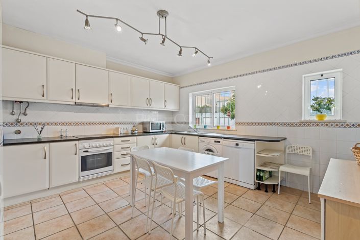 Image No.3-Jumelé de 3 chambres à vendre à Vilamoura