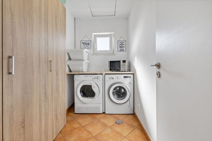 Image No.16-5 Bed Villa for sale