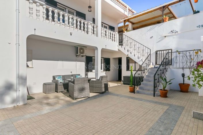 Image No.24-5 Bed Villa for sale