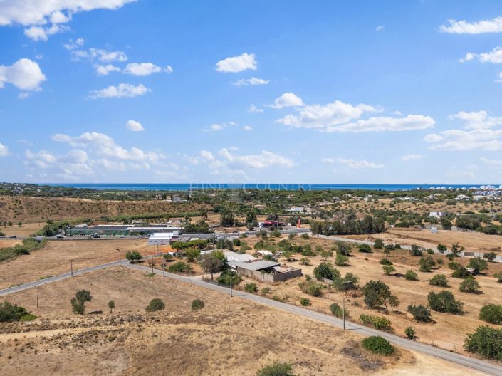 Image No.38-6 Bed Property for sale