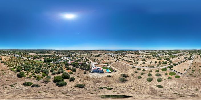 Image No.48-6 Bed Property for sale