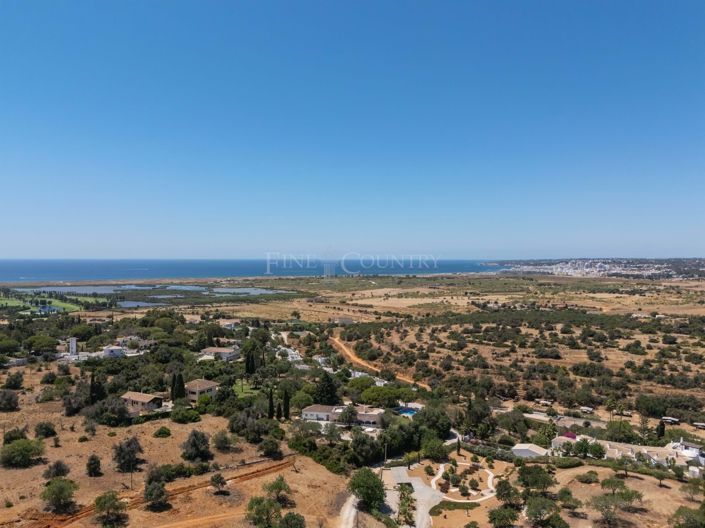 Image No.62-5 Bed Villa for sale