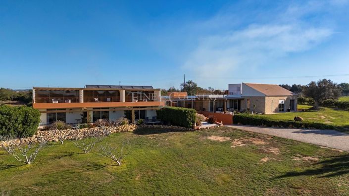 Image No.69-5 Bed Villa for sale