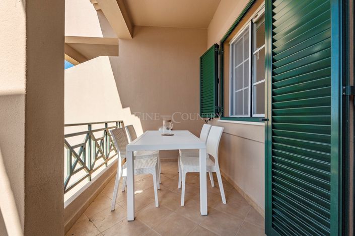 Image No.27-2 Bed Townhouse for sale