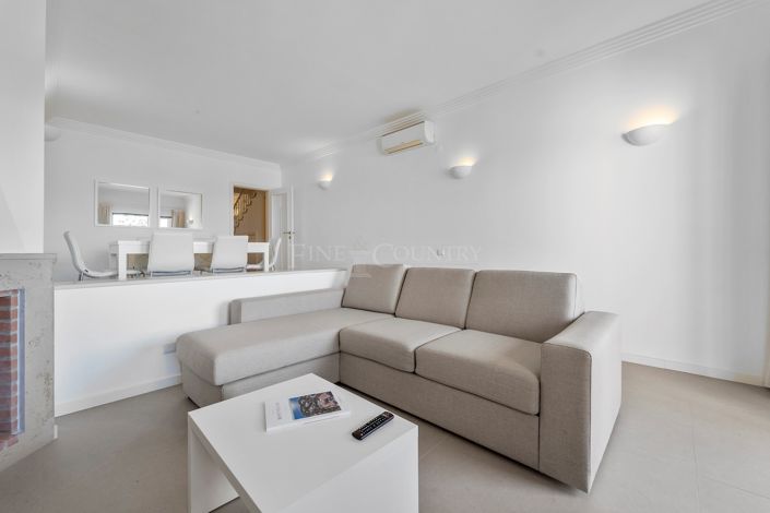 Image No.28-2 Bed Townhouse for sale