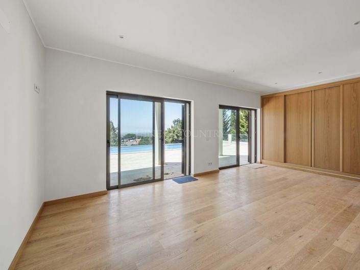 Image No.11-4 Bed Villa for sale