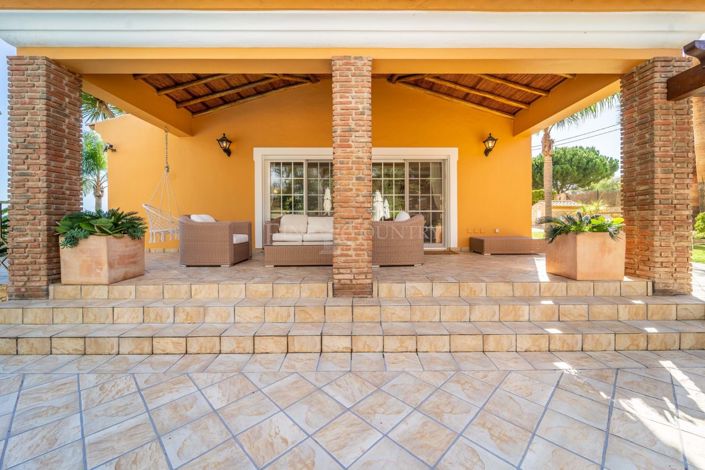 Image No.49-4 Bed Property for sale